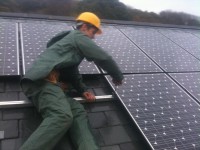 3.85 Sanyo system on a slat roofed garage
