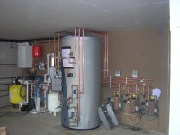 Solar heating swimming pool system combined